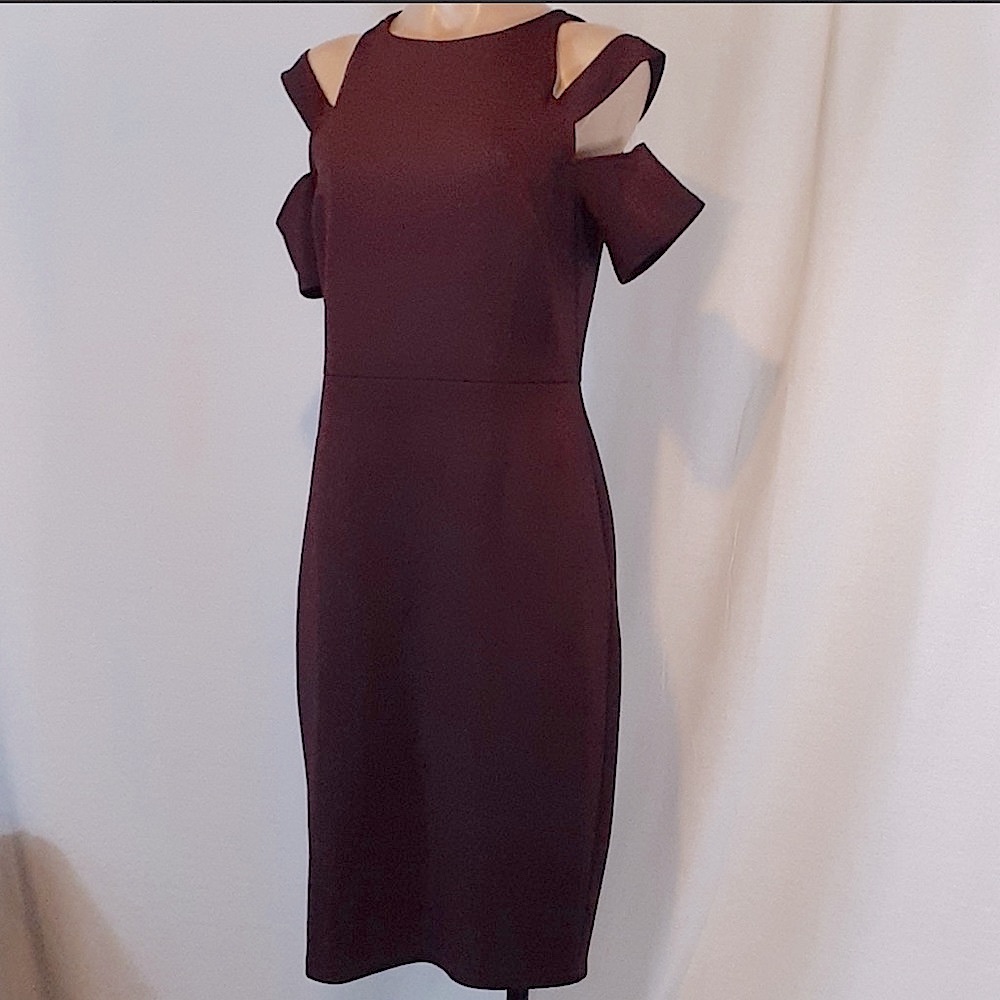 Bold Elements cold shoulder women’s dress